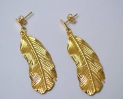 brincos-folheados-gold-feather