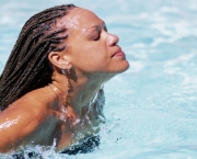 woman-braids-pool