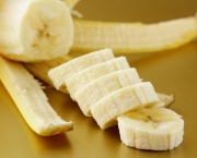 Como Usar Banana na Pele e Cabelos (11)